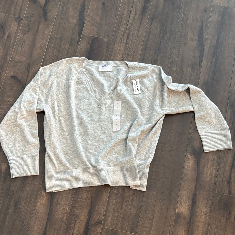 Old Navy Heather Gray V-Neck Sweater